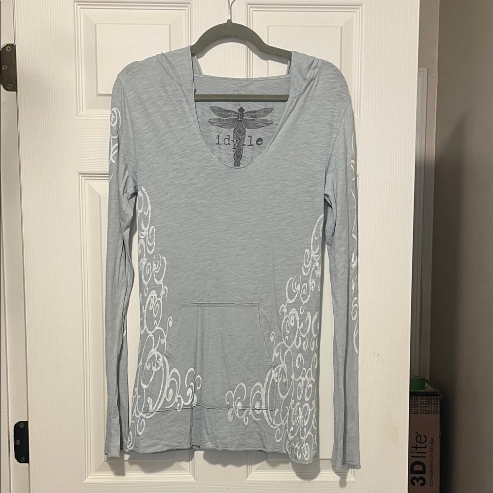 Women's Hooded Light Gray Long Sleeve Top with White Patterns
